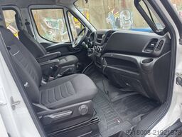 Iveco Daily 65C15 Abschleppwagen Haken Doka
