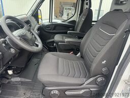 Iveco Daily 65C15 Abschleppwagen Haken Doka