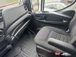 Iveco Daily 65C15 Abschleppwagen Haken Doka