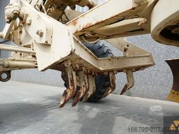 Caterpillar 130G Ex-army