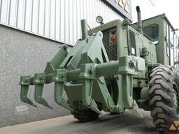 Caterpillar 130G Ex-army