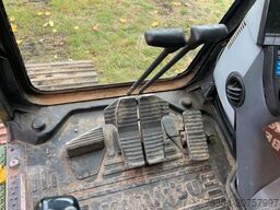 KOMATSU PC240LC-8 DIESEL A/C