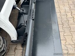 BOBCAT 863 Turbo   -   Schaufel