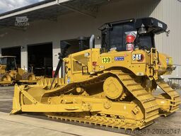 Caterpillar D6
