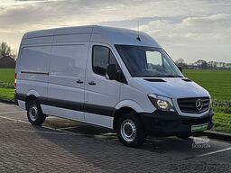 MERCEDES-BENZ SPRINTER 210