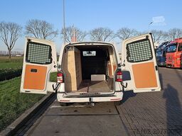 VOLKSWAGEN TRANSPORTER 2.0 TDI L2H1 2xZijdeur Autom