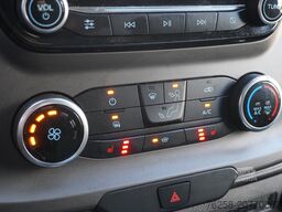 Ford Transit Custom 2.0 TDCI 130PK Automaat L1H2 - E...