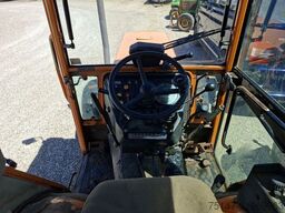 FENDT 250KA 250V Schmalspurschlepper Allrad Kabine