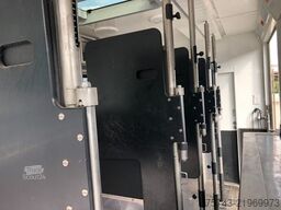SCANIA P410 STX 6 Pferde Pop-Out, Pop-Up, Küche unten