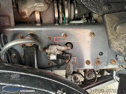 Volvo FE 320 441000 km, Steering axle, Chereau, Carrier