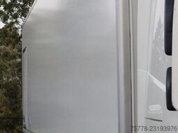 Volvo FM 380 6X2 | INSULATED + HEATING | 9.80 M BOX |...