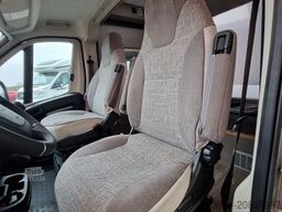 PÖSSL 2 WIN Plus - AKTION Navi+Kamera+Markise