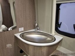 PÖSSL 2 WIN Plus - AKTION Navi+Kamera+Markise