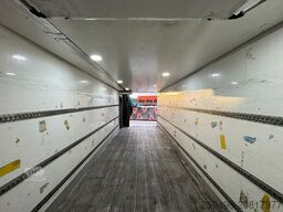 Mercedes-Benz Antos 1830 4x2 THERMOKING T-1200R / BOX L=8501 mm