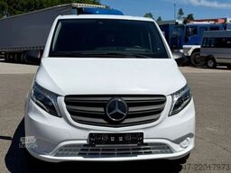 MERCEDES-BENZ Vito 116 CDI  Tourer 8-Sitzer Navi AHK Kugelkopf