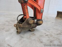 KUBOTA KX080-4