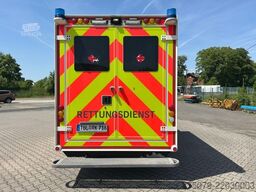 MERCEDES-BENZ Sprinter 519 / 4x4 / RTW / WAS / Trage