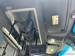 MERCEDES-BENZ Sprinter 519 / 4x4 / RTW / WAS / Trage
