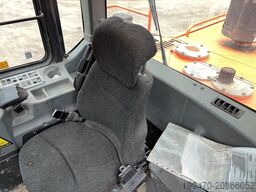 Doosan DL420