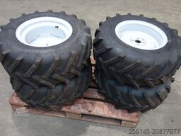 CARRARO TTR 4400 Traktor 4x4 Inkl. Mähwerk/Winterdienst