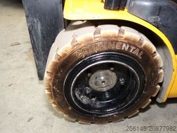 HYUNDAI 18BT-9U  UVV  4,25m Hubh 1680kg Ladegerät