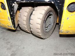 HYUNDAI 18BT-9U UVV 4,25m Hubh 1680kg Ladegerät