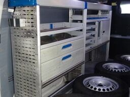 VOLKSWAGEN T6 4x4 L1H1 Standheizung Sortimo AHK Klima Navi