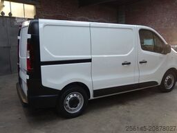 RENAULT Trafic Kasten L1H1 TüvNeu Scheckheft 1Hand Klima