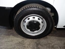 RENAULT Trafic Kasten L1H1 TüvNeu Scheckheft 1Hand Klima