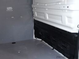 RENAULT Trafic Kasten L1H1 TüvNeu Scheckheft 1Hand Klima