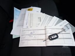 RENAULT Trafic Kasten L1H1 TüvNeu Scheckheft 1Hand Klima