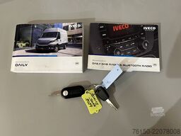 Iveco Daily 35S16 2.3 375 DC 7 pers. Open Laadbak / E...