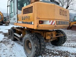 LIEBHERR A 902 Litronic