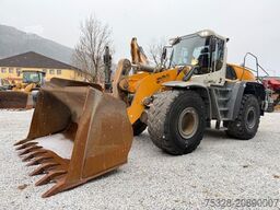 LIEBHERR L 566 Xpower 4,2m3 Schaufel Joystick Lenkun Top