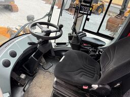 LIEBHERR L 566 Xpower 4,2m3 Schaufel Joystick Lenkun Top