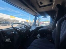 MERCEDES-BENZ Atego 817 Pferdetransporter LKW 4 Pferde  7,5t