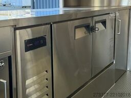 ESSELMANN Foodtruck 6000 ähn. Airstream Black