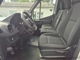 MERCEDES-BENZ Sprinter Kasten 314 CDI*Regale *