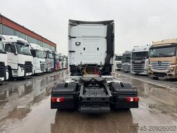 MERCEDES-BENZ ACTROS 1845 *  GIGASPACE * 2 X TANK * ACC *