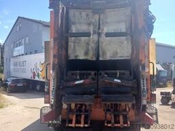 MAN TGS 26.320, 6x2, German