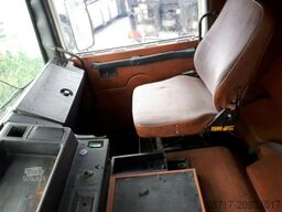 VOLVO F10 260,Blatt Federung,Dreiseitenkipper,NO CRANE