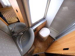 BÜRSTNER T 580 Marano/Festbett/Solar/Markise/nur 5,99 m