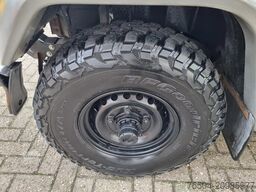 Iveco Massif Santana 25S15 3.0D 4X4 Pick up Lier 3500...