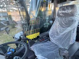 Komatsu PW-180 11E0