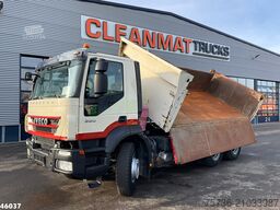 Iveco Trakker AD260T36 6x4 Kipper 12m³ Manual Full st...