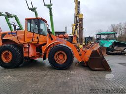 Fiat-Kobelco W 270