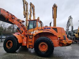 Fiat-Kobelco W 270