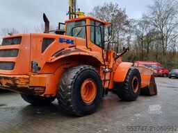 Fiat-Kobelco W 270