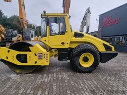 BOMAG BW 213 D-4