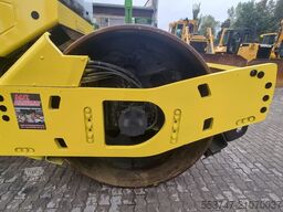 BOMAG BW 213 D-4